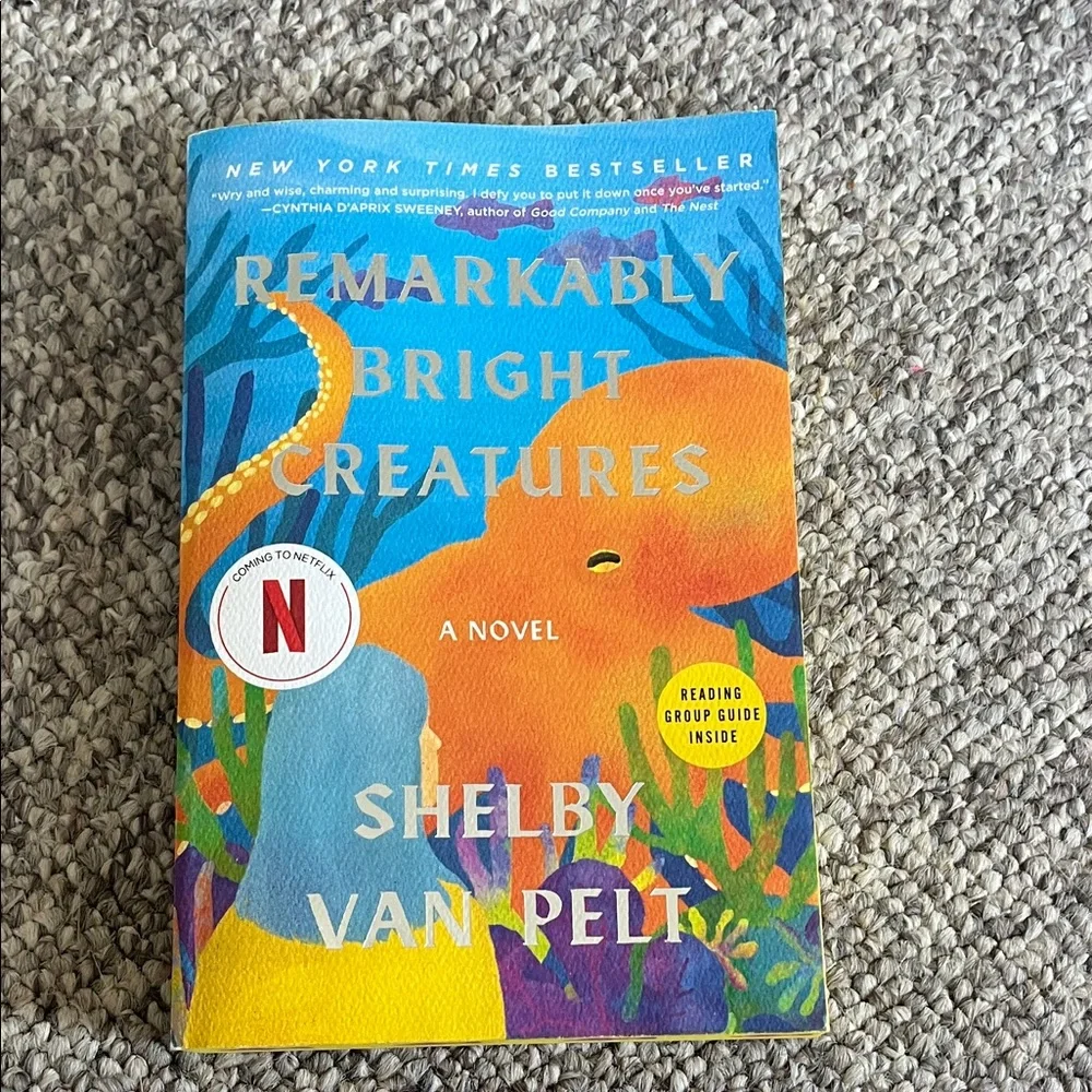 Remarkably Bright Creatures - Blue and Orange Cover - Picture 1 of 1